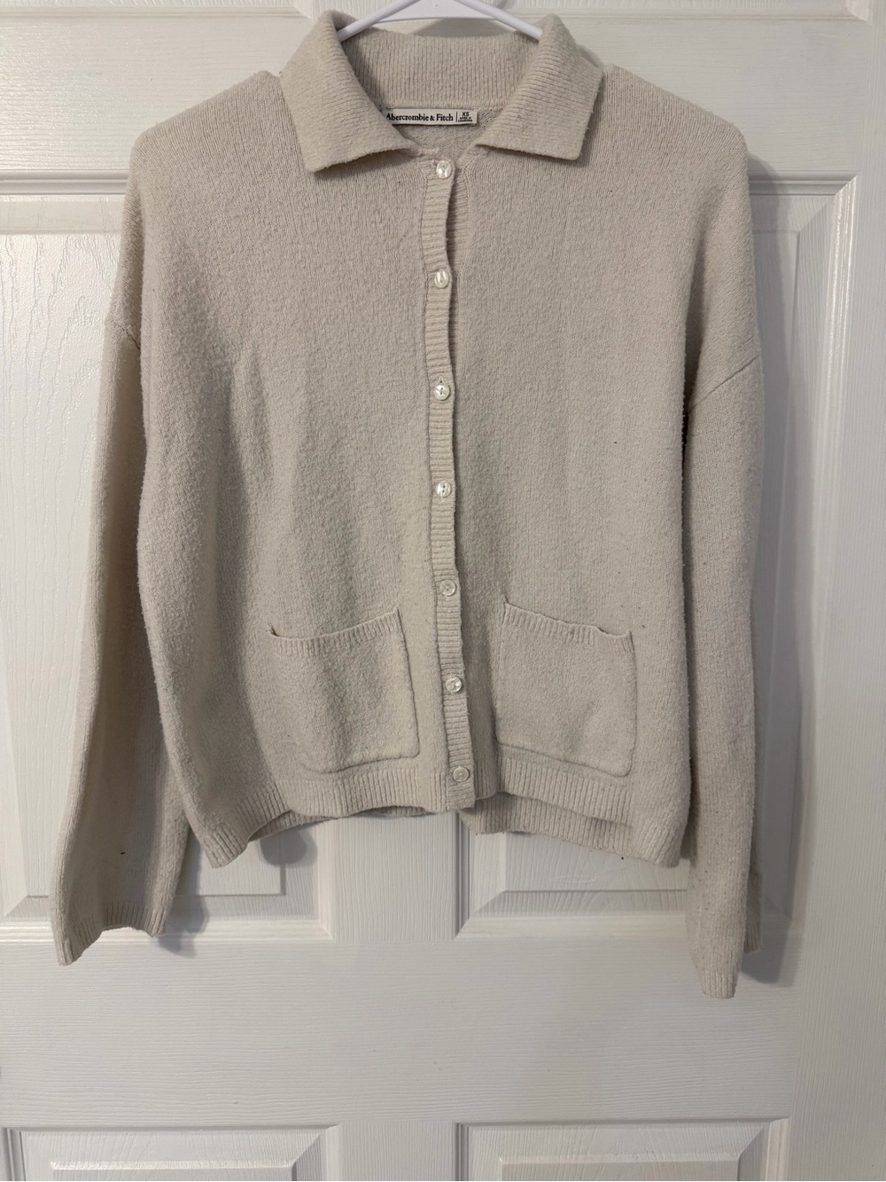 Abercrombie & Fitch Soft Cream Collared Button Cardigan